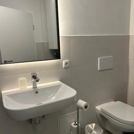 Mydistrict Hidden Gems - Innrain 02 شقة إنسبروك