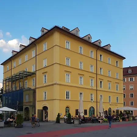 Διαμέρισμα Mydistrict Hidden Gems - Innrain 02 *